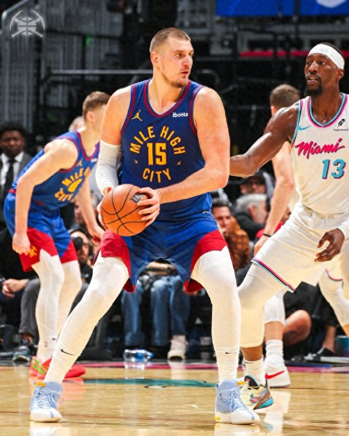 关于猛龙负于热火遭遇两连败的信息 关于猛龙负于热火遭遇两连败的信息