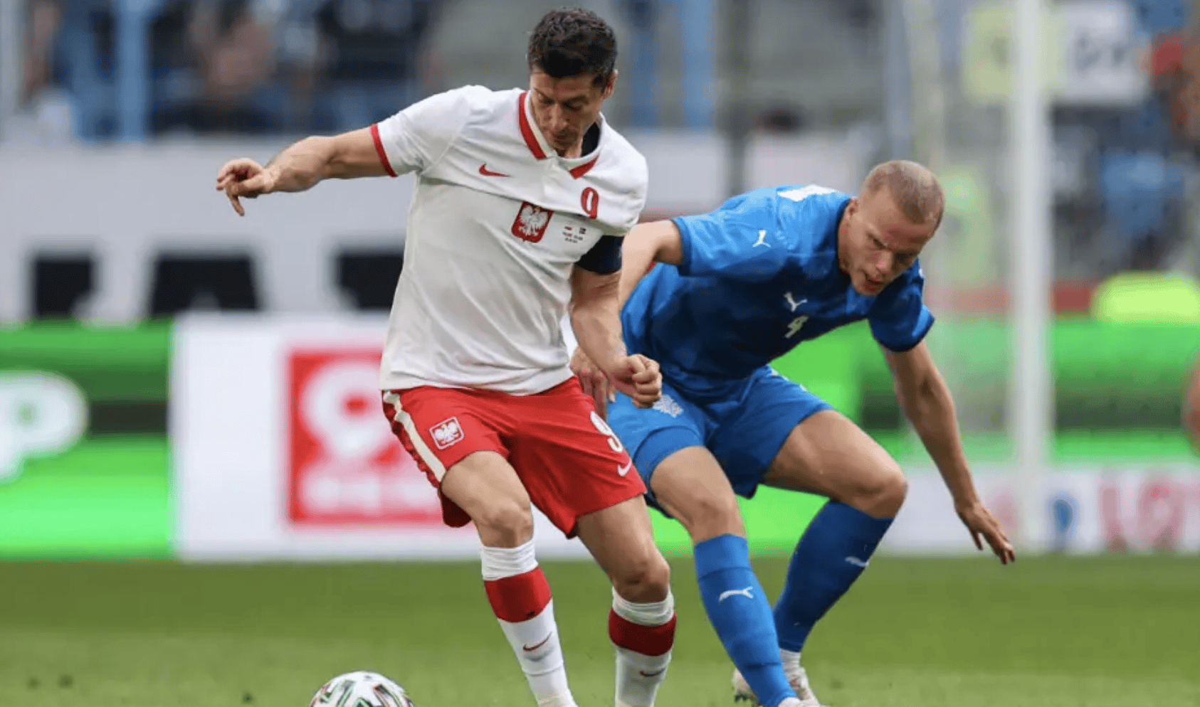 意大利队大胜对手，晋级半决赛